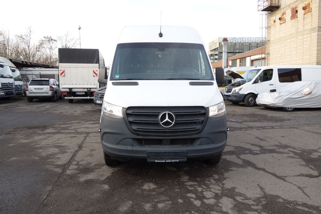 Mercedes-Benz Sprinter 2021