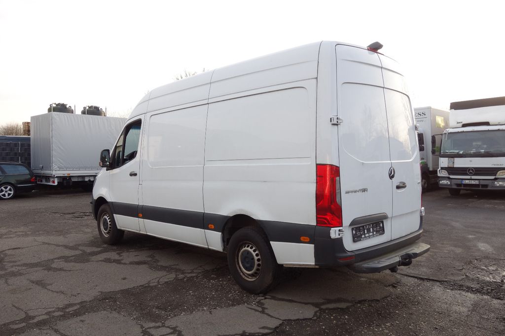 Mercedes-Benz Sprinter 2021