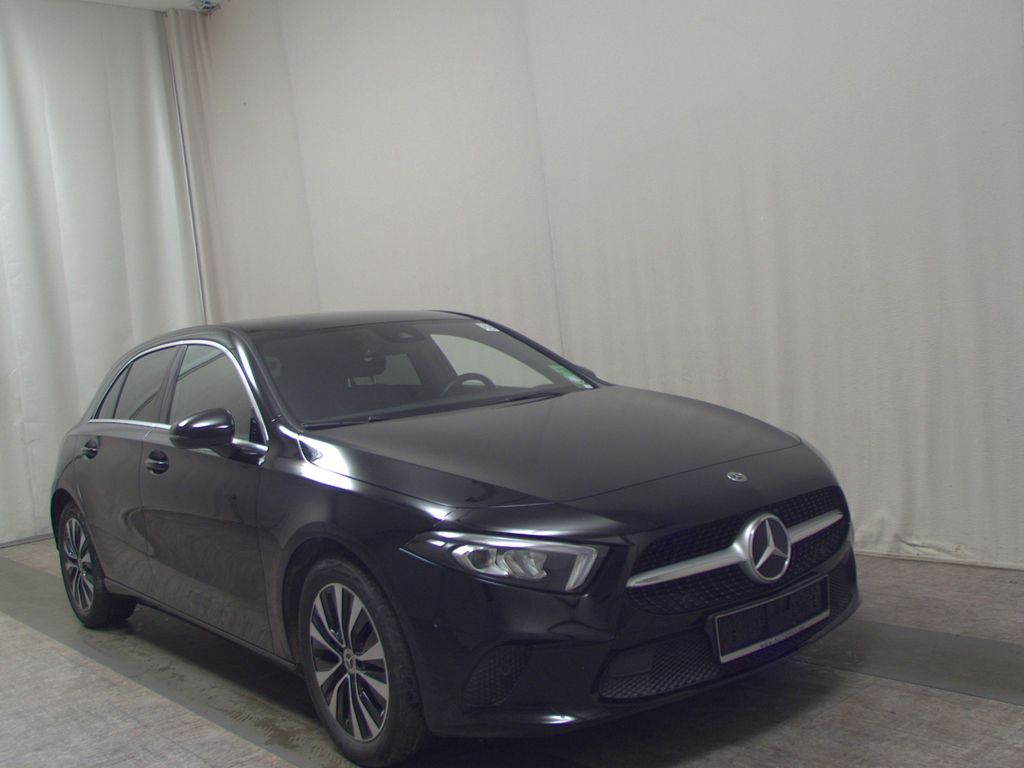 Mercedes-Benz A 180 2022