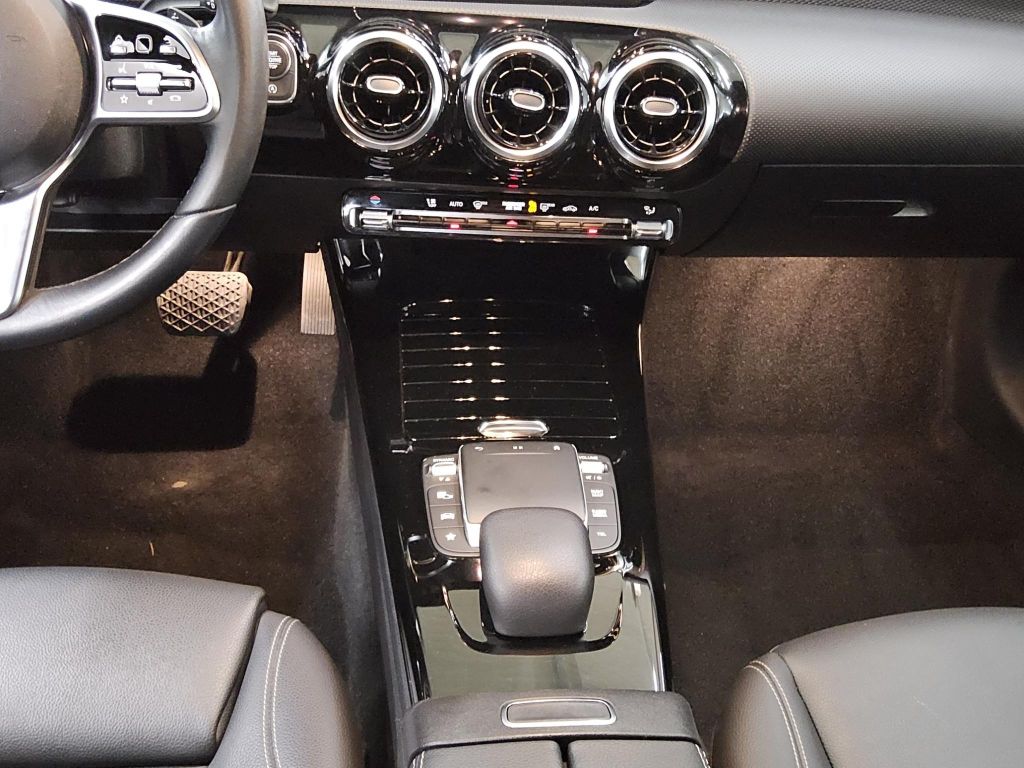 Mercedes-Benz A 180 2022