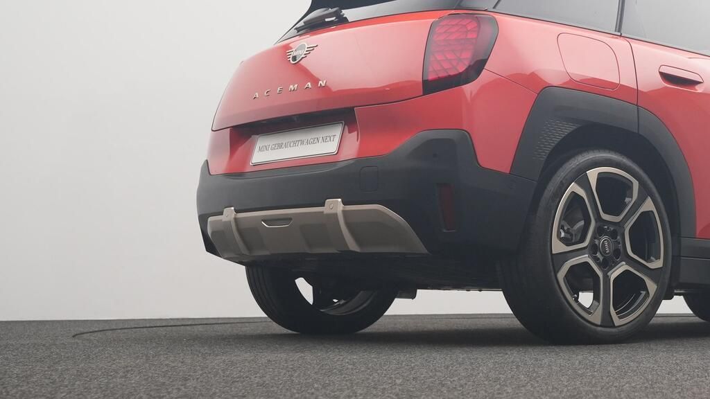 MINI John Cooper Works 2025