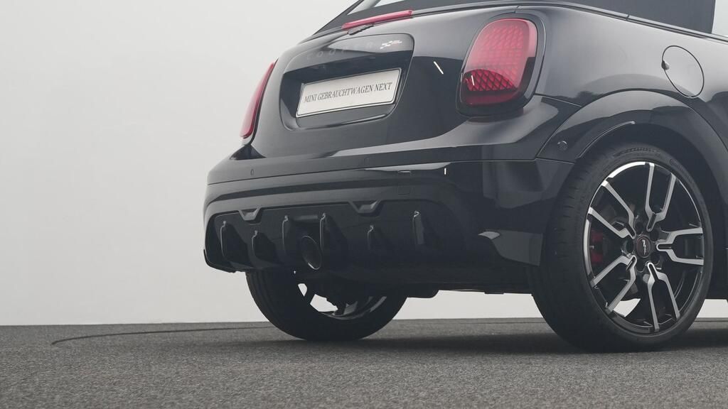 MINI John Cooper Works Cabrio 2024