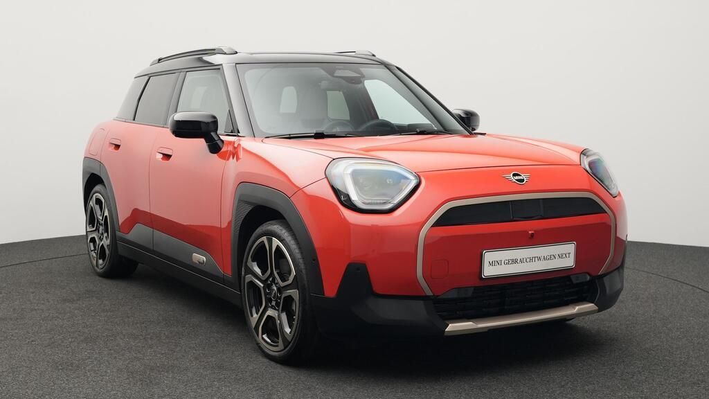 MINI John Cooper Works 2025