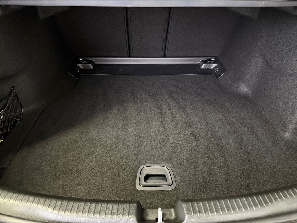 Mercedes-Benz C 200 2023