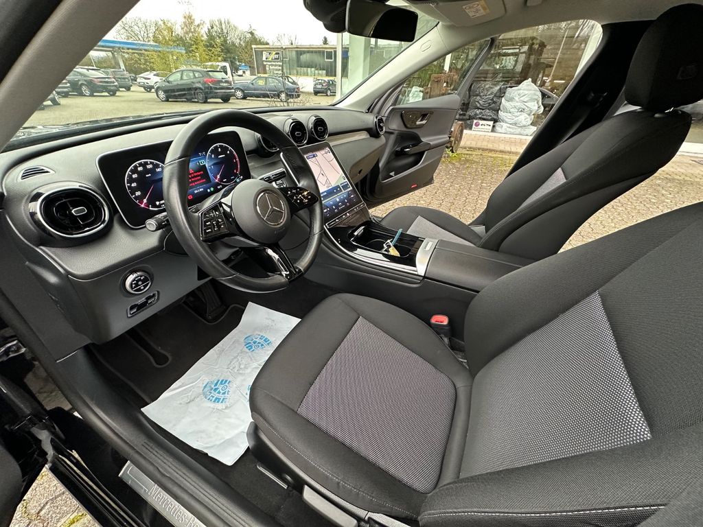 Mercedes-Benz C 220 2023
