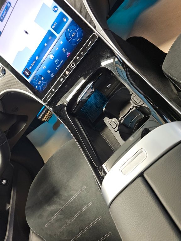 Mercedes-Benz C 200 2024