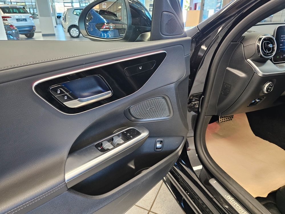 Mercedes-Benz C 200 2024