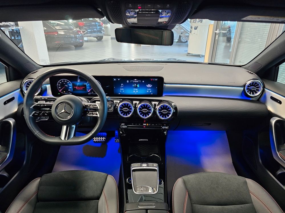 Mercedes-Benz A 200 2024