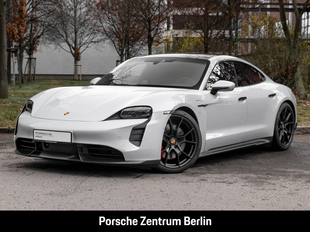 Porsche Taycan 2023