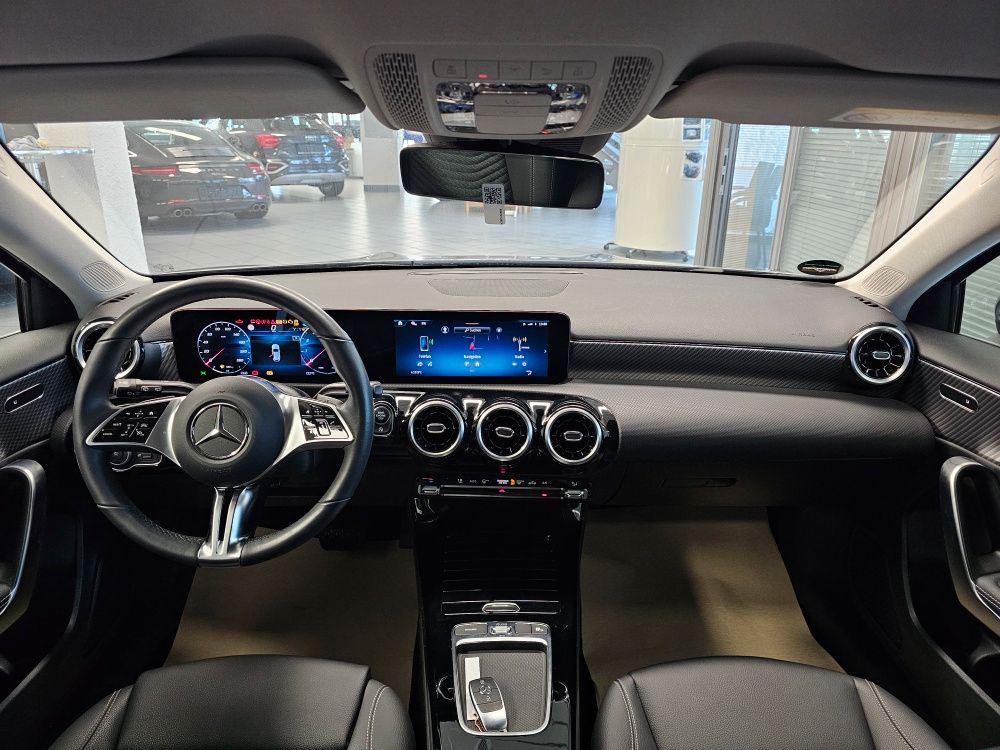 Mercedes-Benz A 180 2024