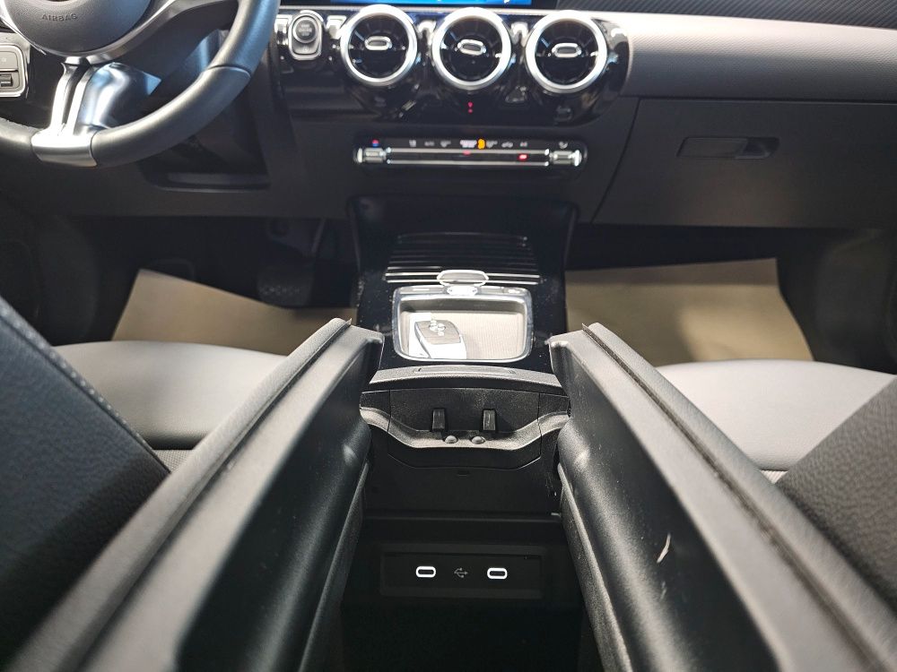 Mercedes-Benz A 180 2024