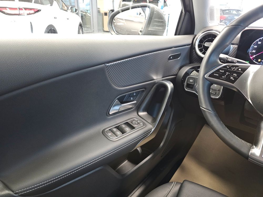 Mercedes-Benz A 180 2024