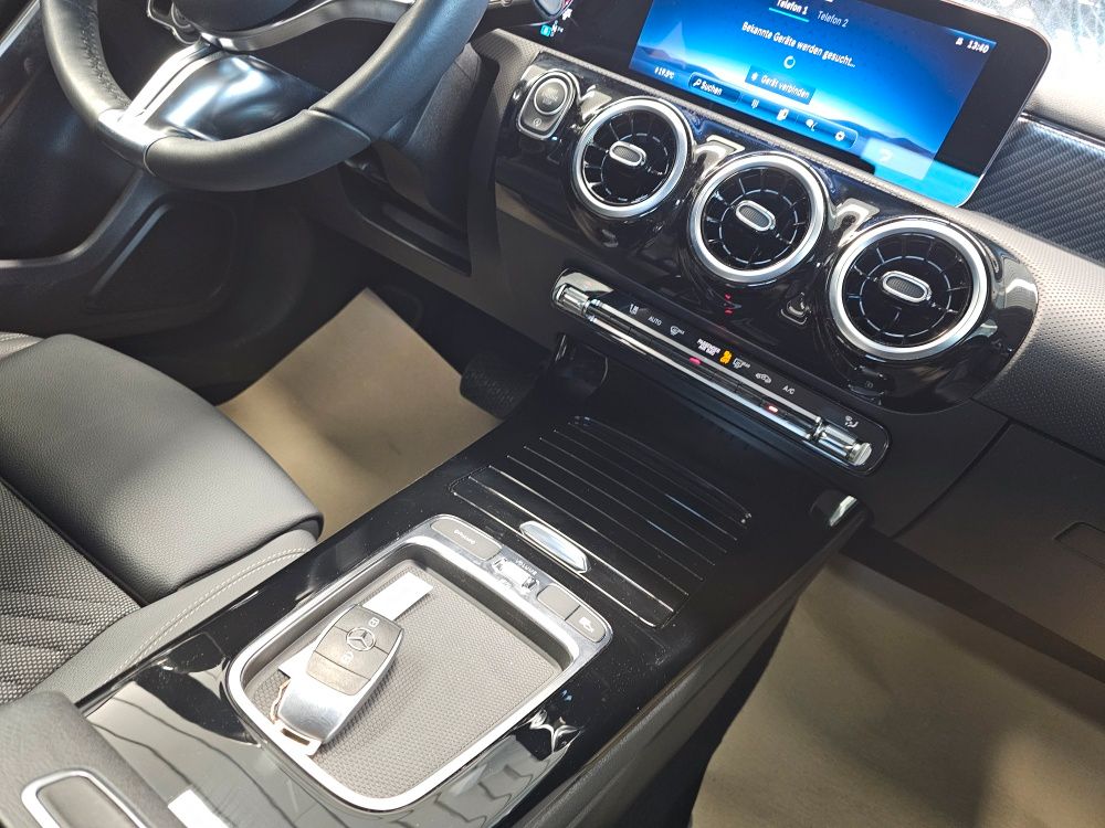 Mercedes-Benz A 180 2024