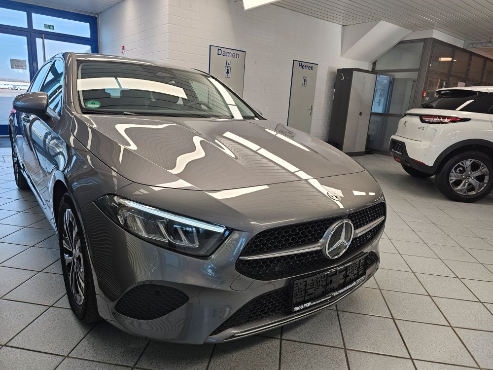 Mercedes-Benz A 180 2024