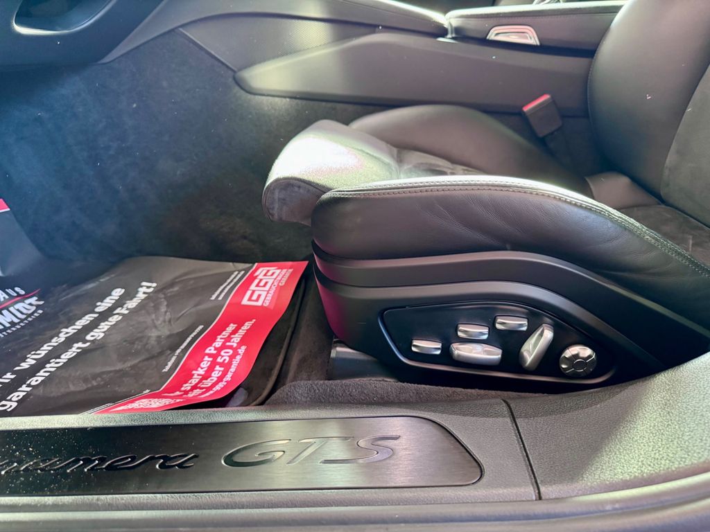 Porsche Panamera 2019