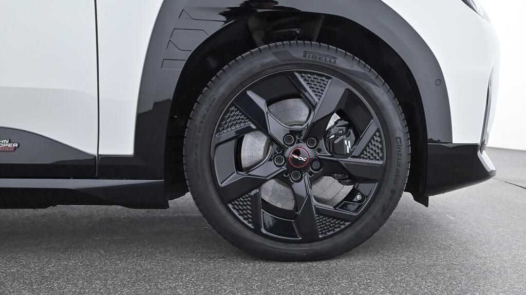 MINI John Cooper Works 2025