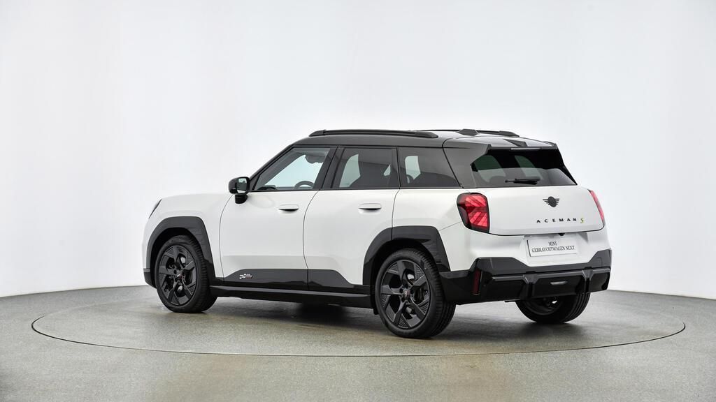 MINI John Cooper Works 2025