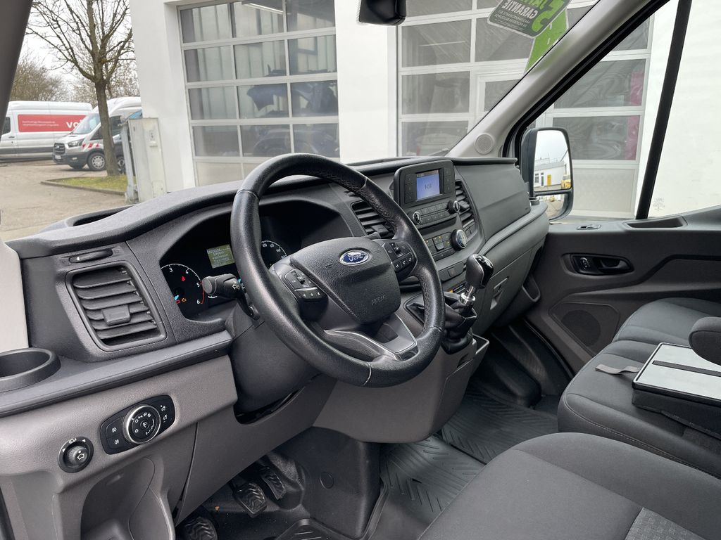 Ford Transit 2021