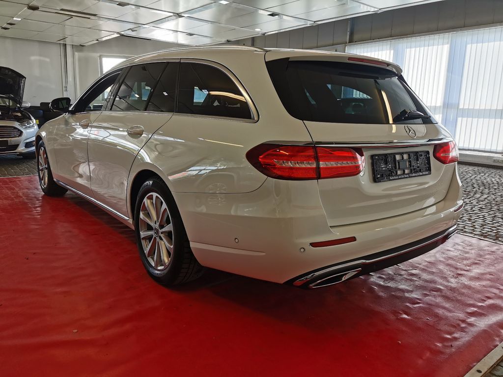 Mercedes-Benz E 200 2017