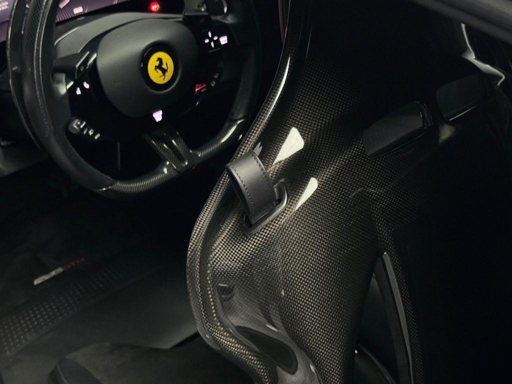 Ferrari 296 GTB 2023