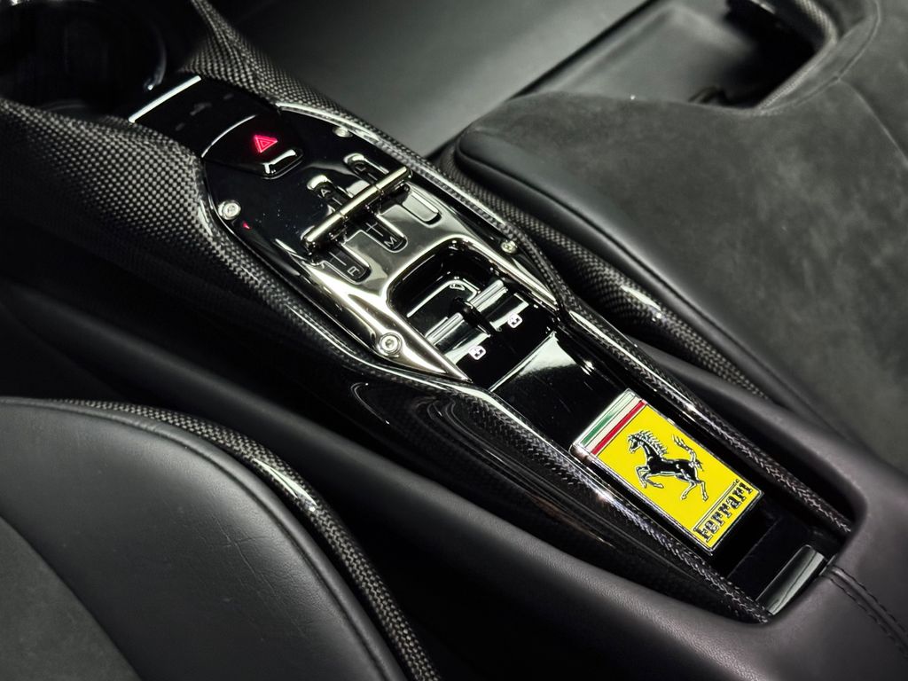 Ferrari 296 GTB 2023