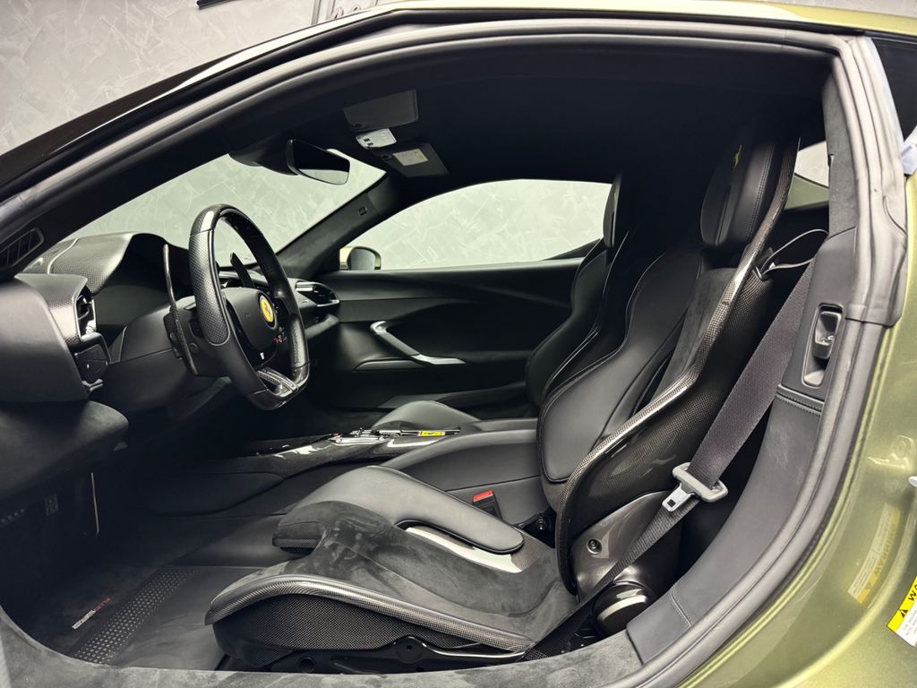 Ferrari 296 GTB 2023