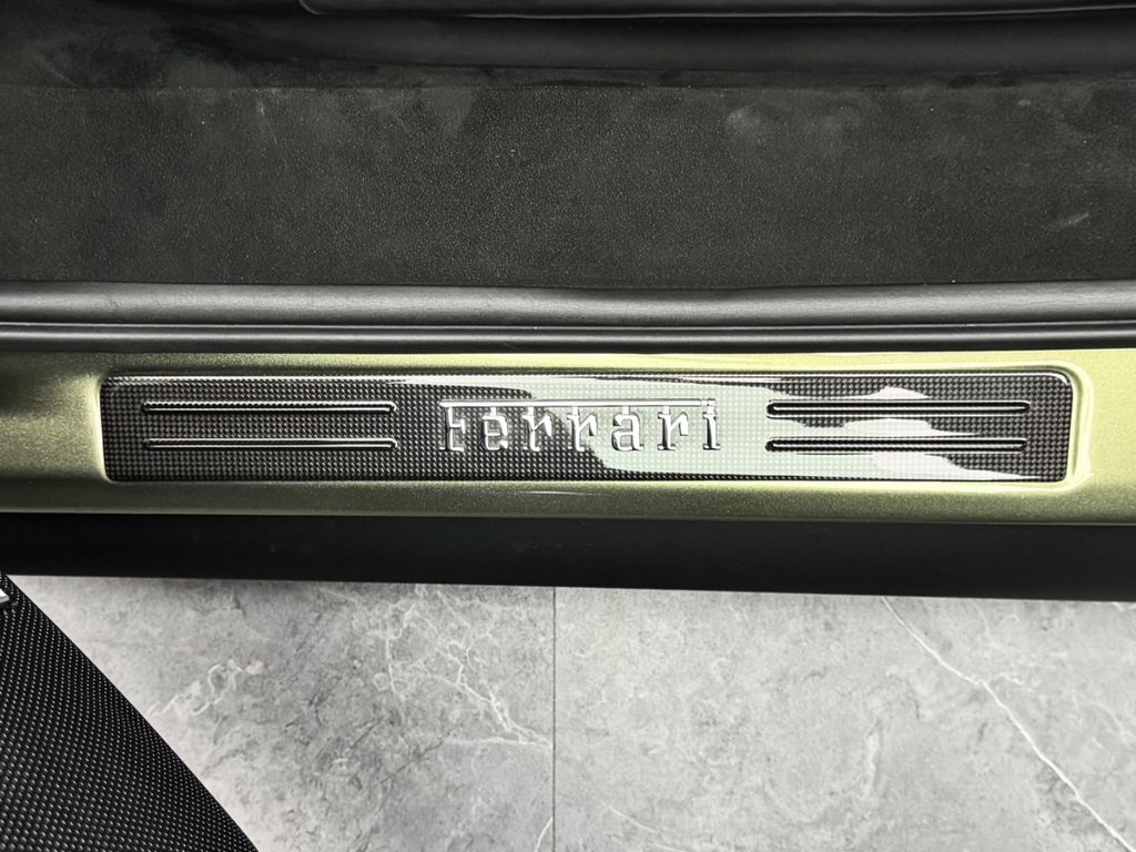 Ferrari 296 GTB 2023