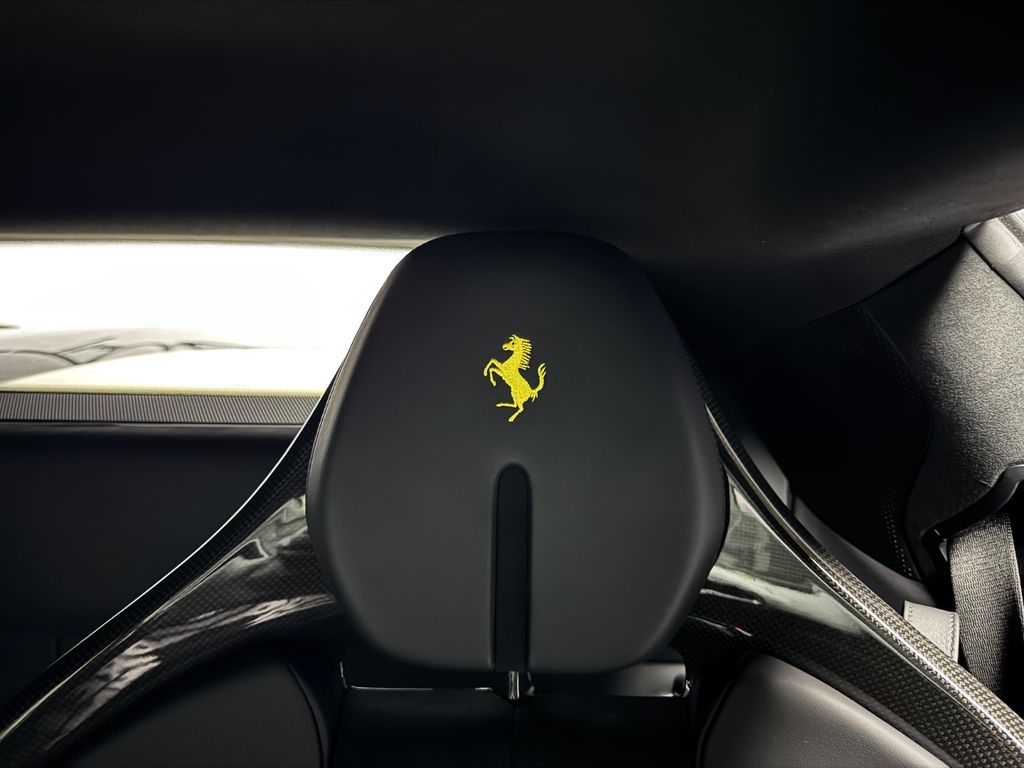 Ferrari 296 GTB 2023