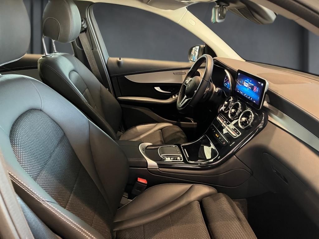 Mercedes-Benz GLC 300 2021