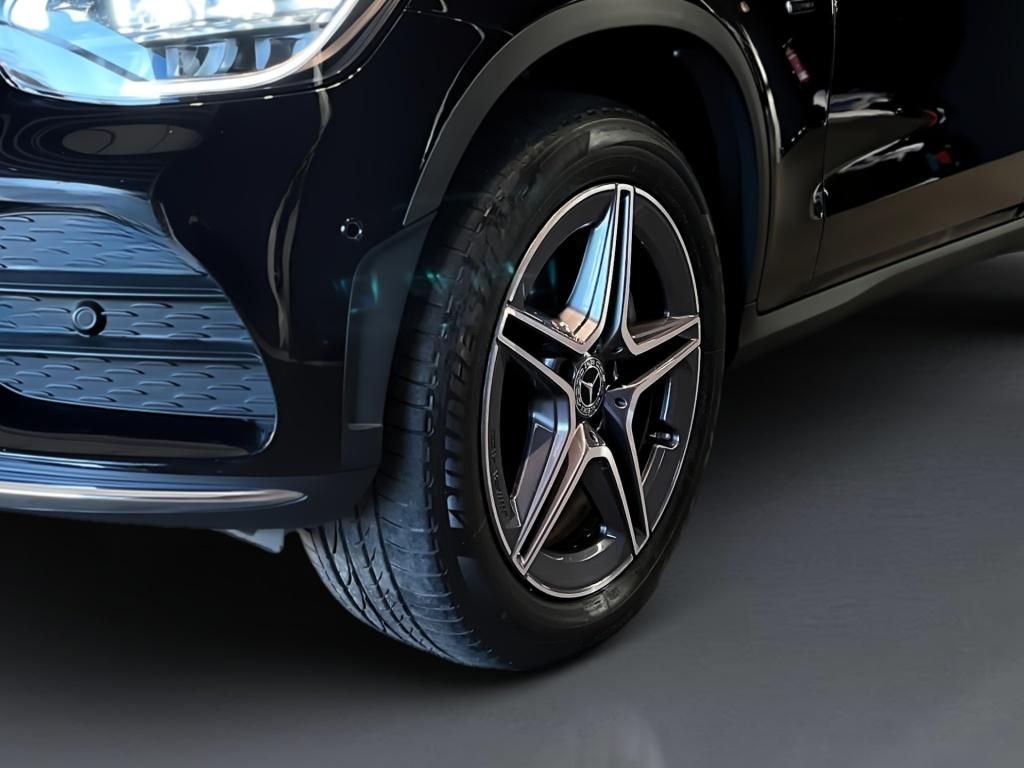 Mercedes-Benz GLC 300 2021