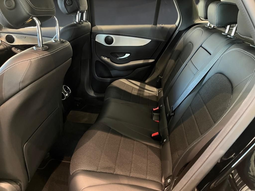 Mercedes-Benz GLC 300 2021