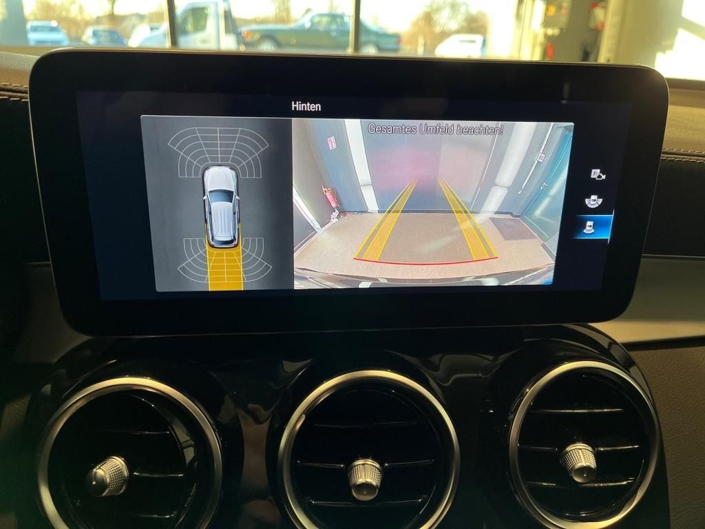 Mercedes-Benz GLC 300 2021