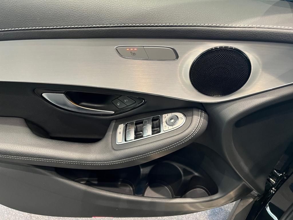 Mercedes-Benz GLC 300 2021