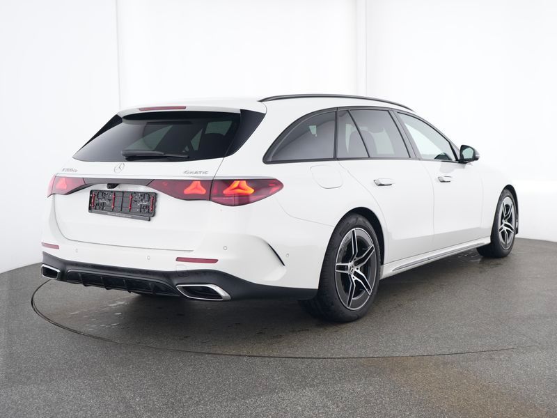 Mercedes-Benz E 300 2024