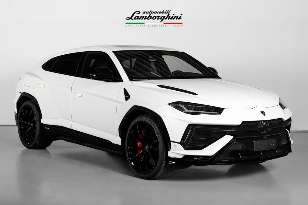 Lamborghini Urus 2024