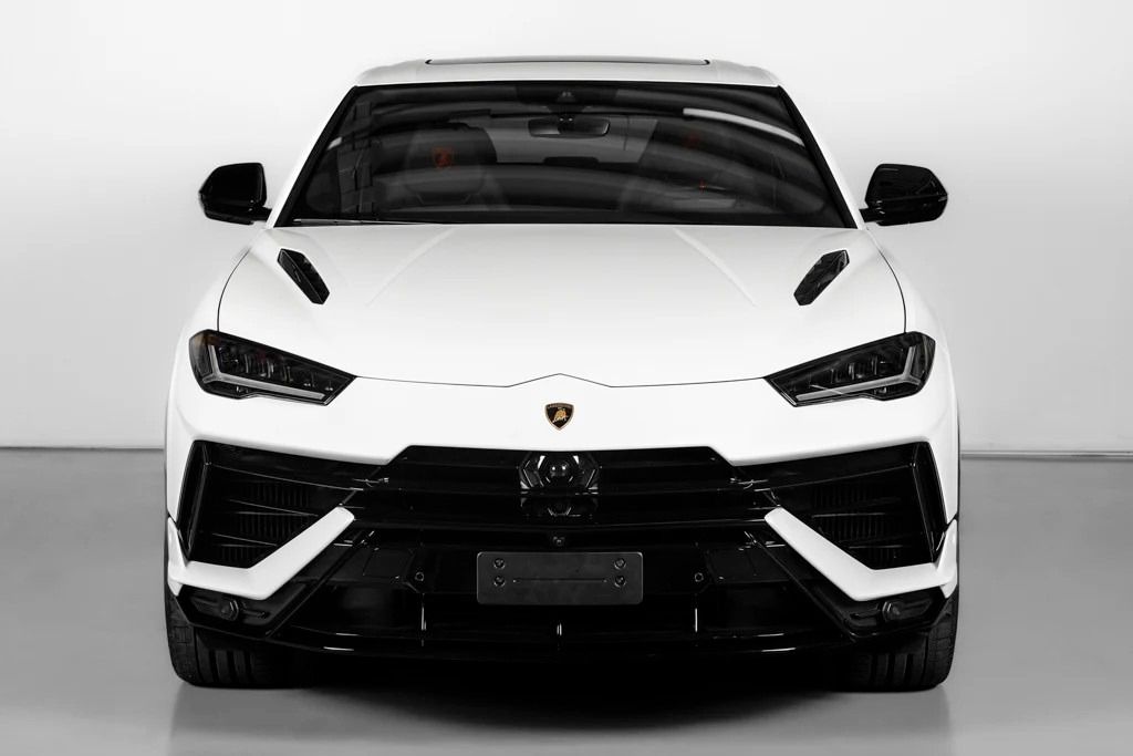 Lamborghini Urus 2024
