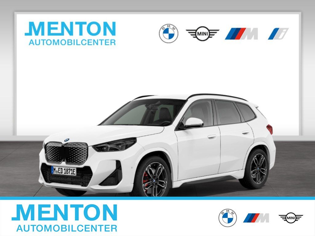 BMW iX1