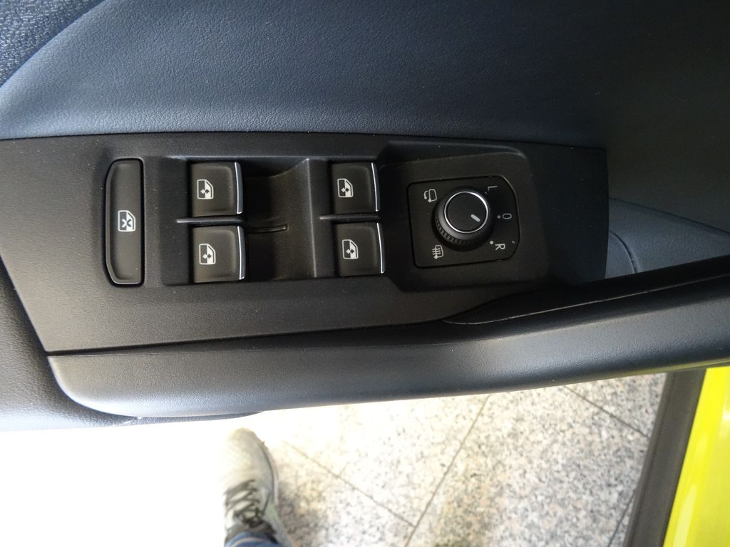 Volkswagen T-Cross 2025