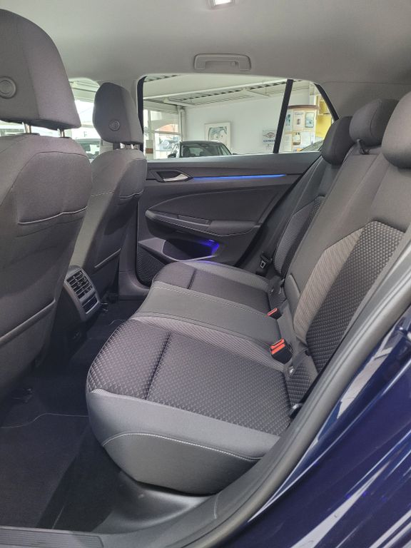 Volkswagen Golf 2021