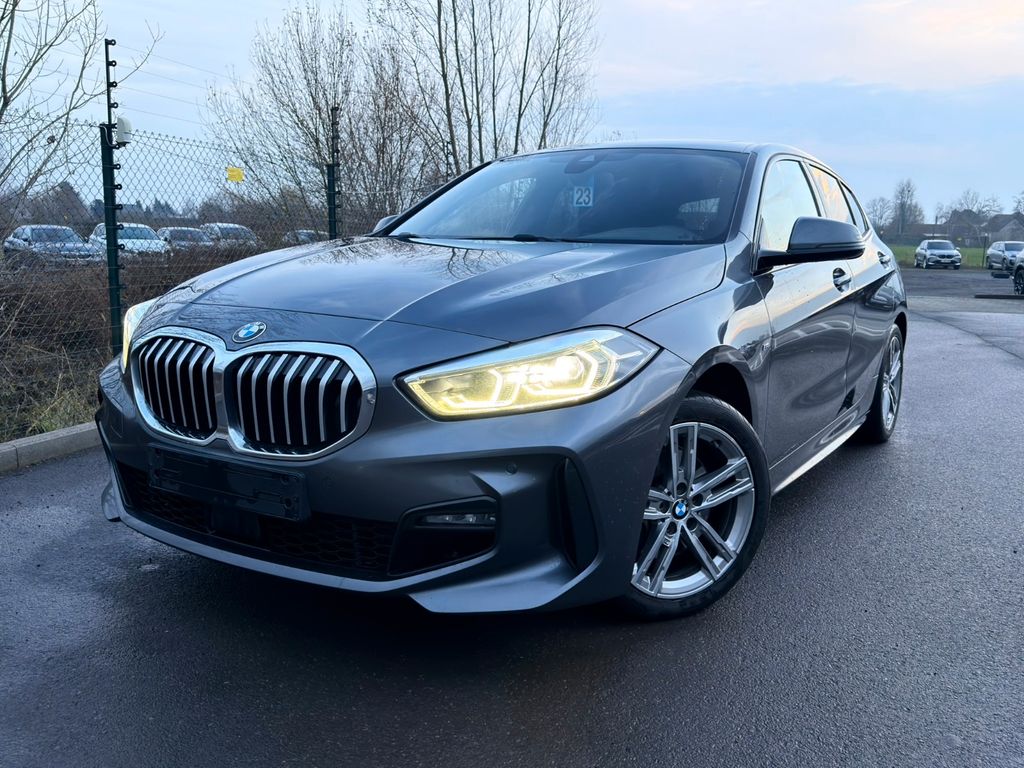 BMW 118 2021