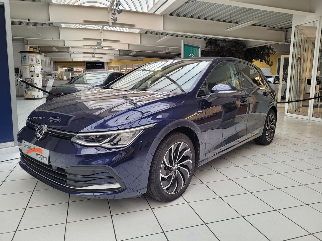 Volkswagen Golf 2021