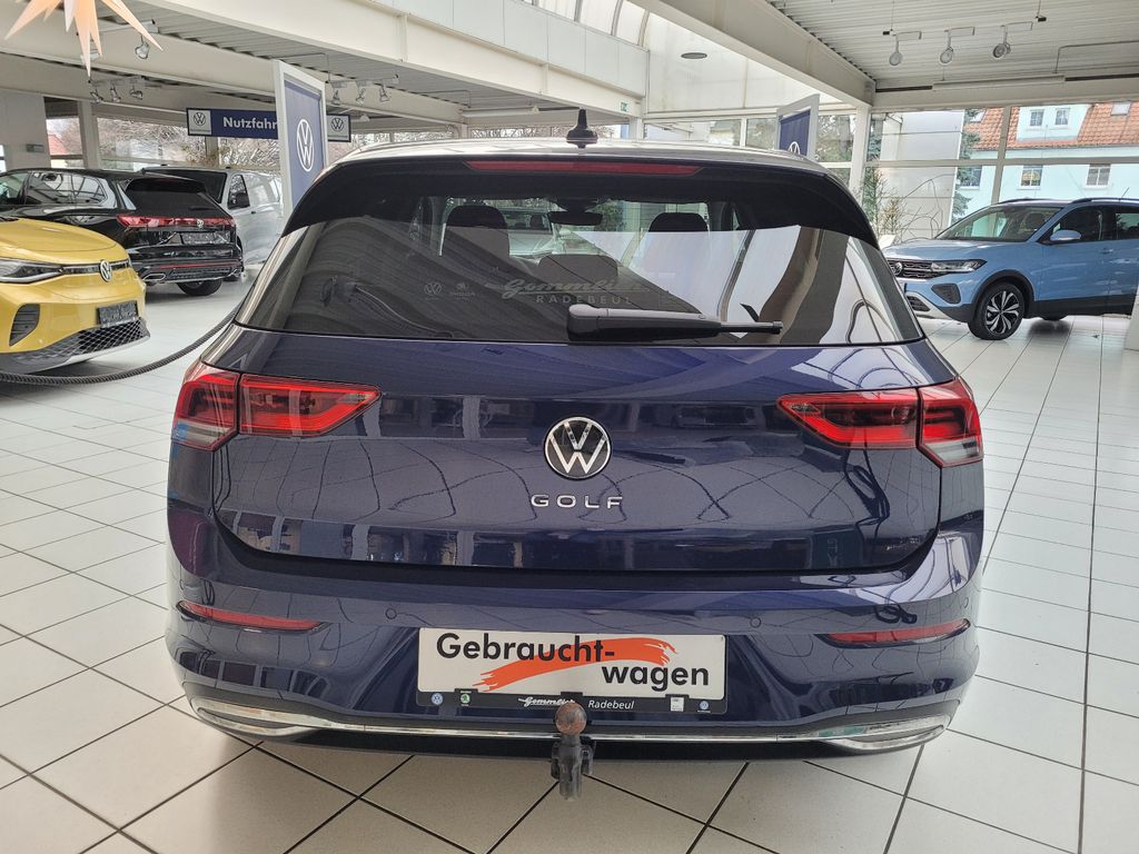 Volkswagen Golf 2021