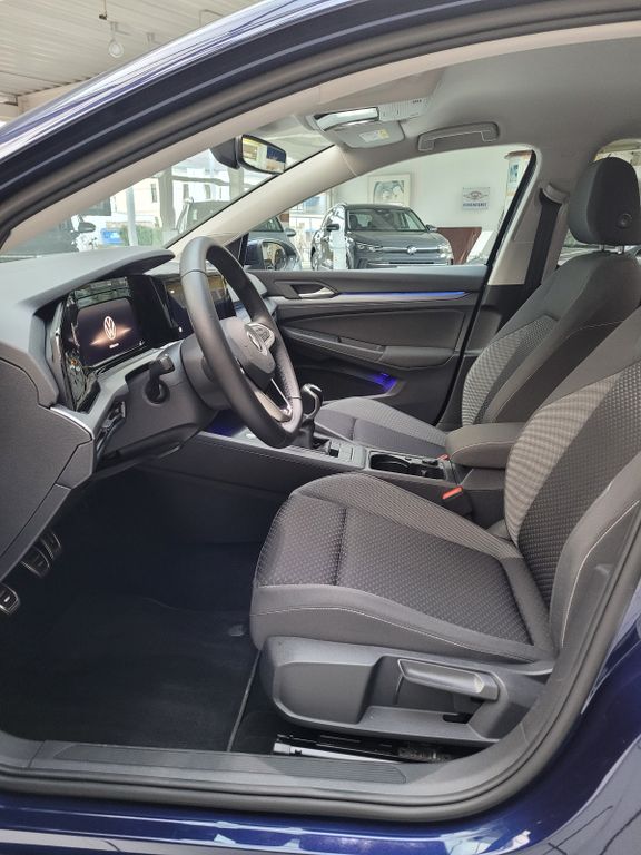 Volkswagen Golf 2021