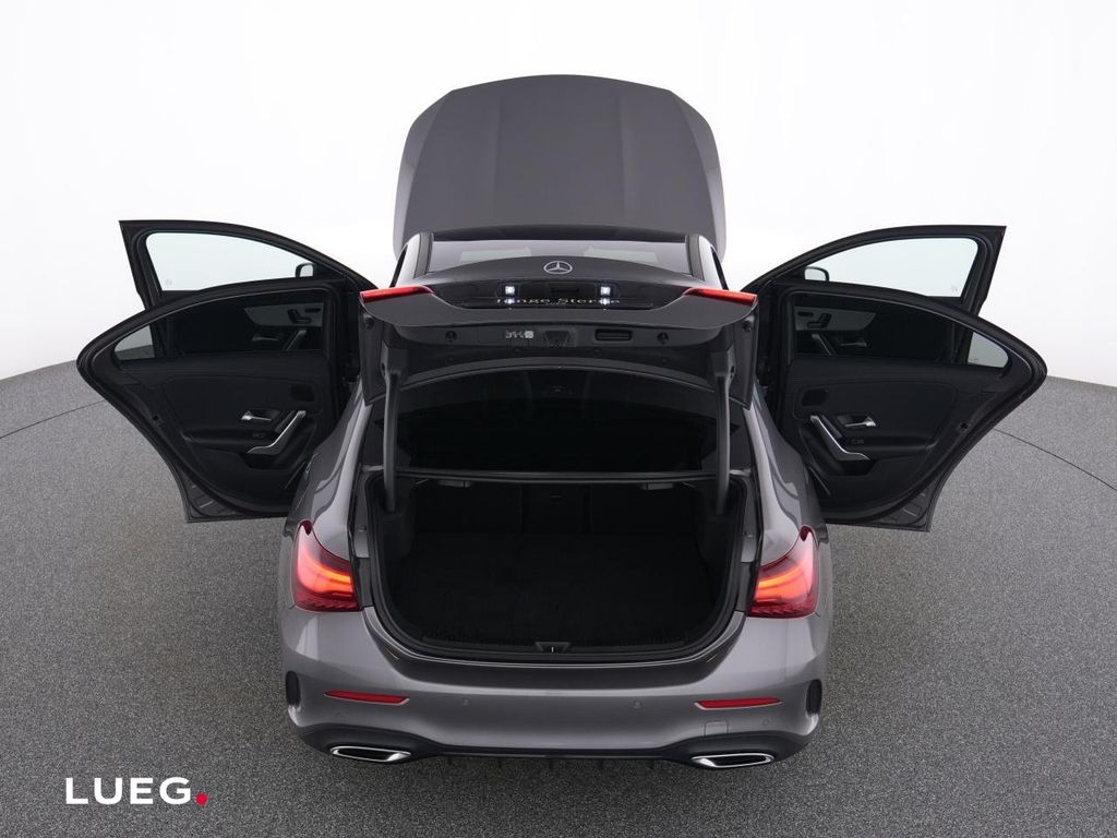 Mercedes-Benz A 220 2024