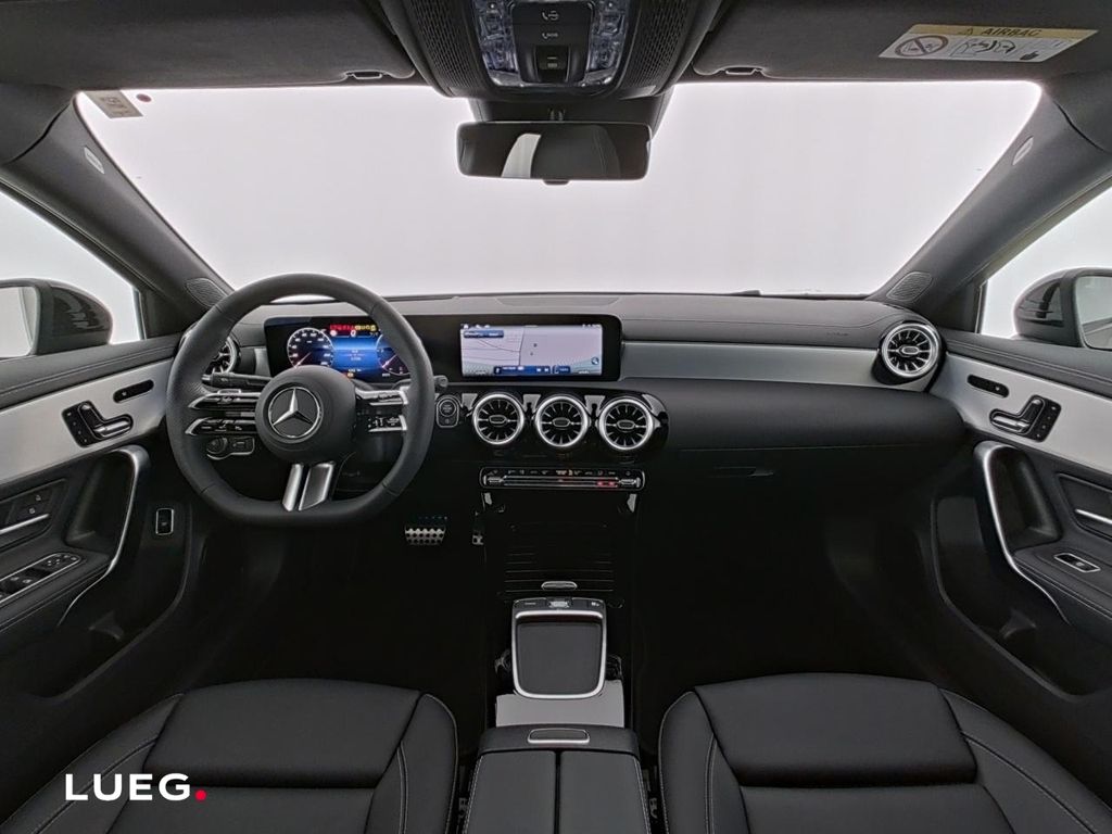 Mercedes-Benz A 220 2024