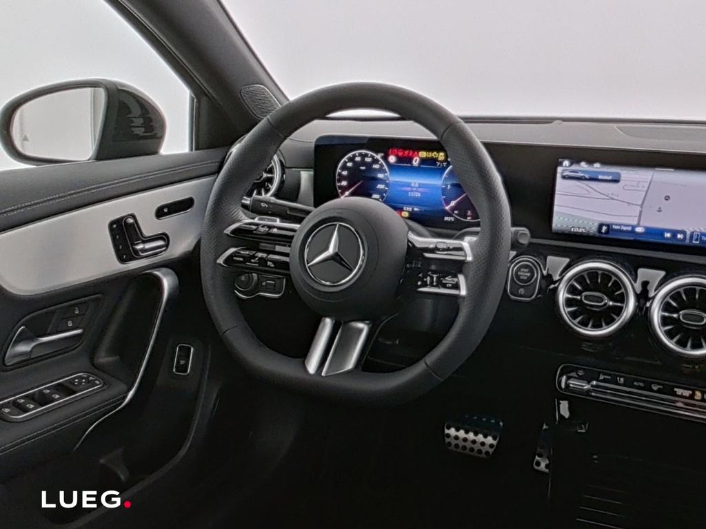 Mercedes-Benz A 220 2024