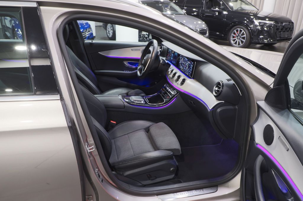 Mercedes-Benz E 300 2022