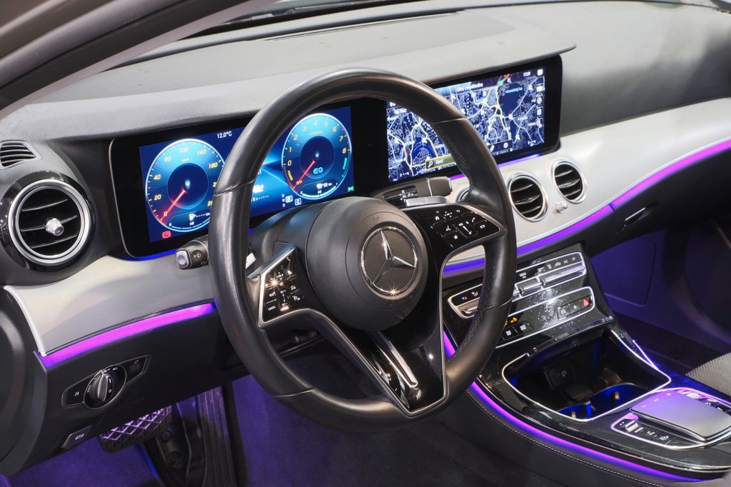 Mercedes-Benz E 300 2022