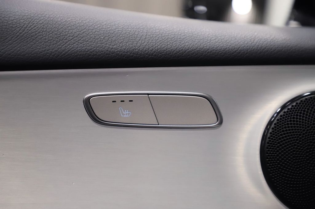 Mercedes-Benz E 300 2022