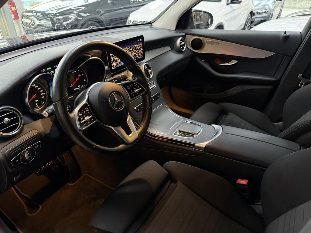 Mercedes-Benz GLC 300 2021